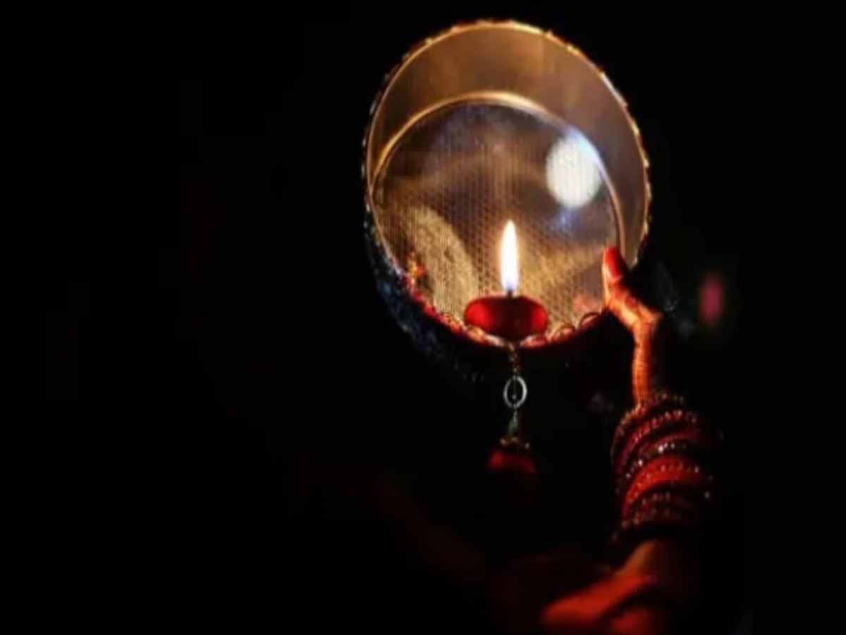 Top 10 Flowers to Gift on Karwa Chauth Interflora India