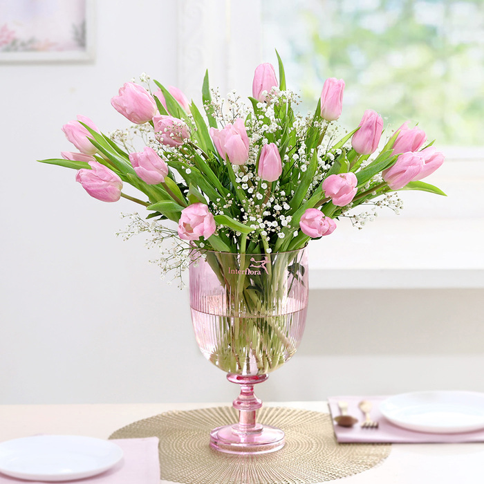Pink Tulips Online